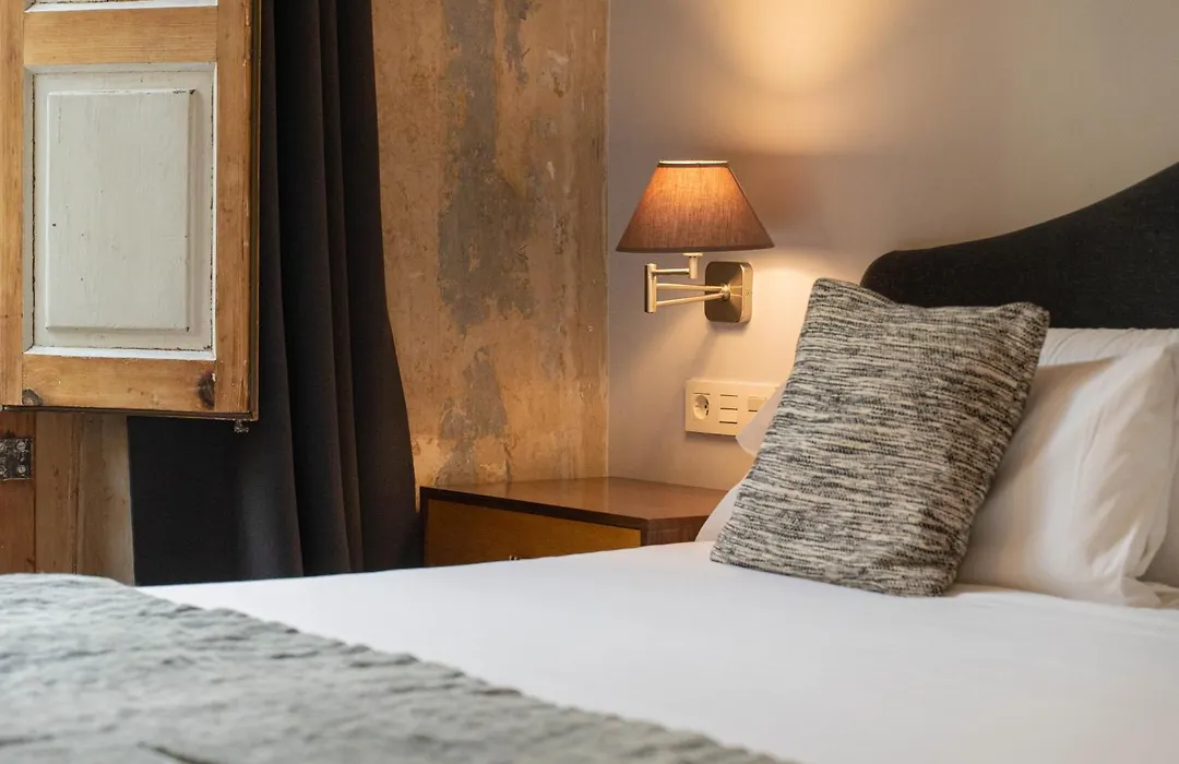 We Boutique Hotel Barcelona-1